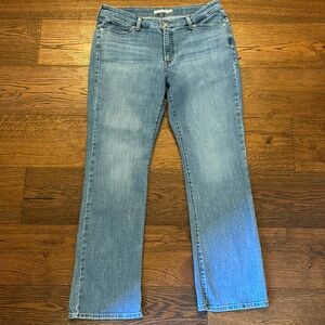 Levi’s women’s 16w 415 classic boot cut